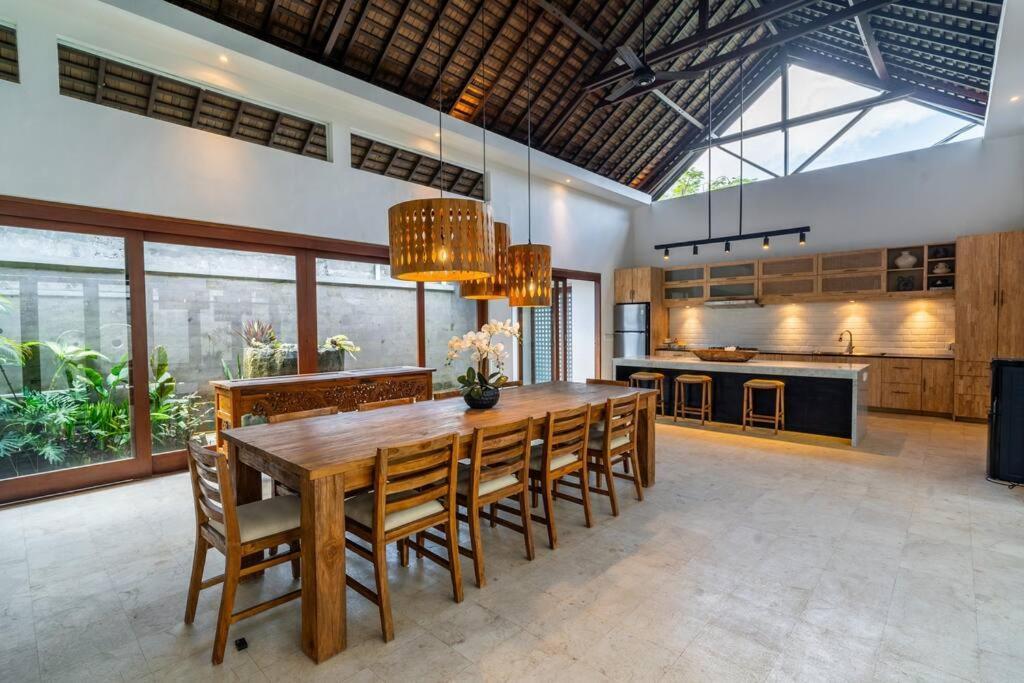 Ocean Breeze -4br In *