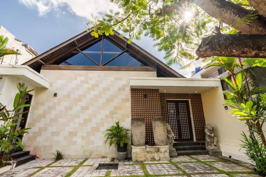 Villa Ocean Breeze -4br In Canggu