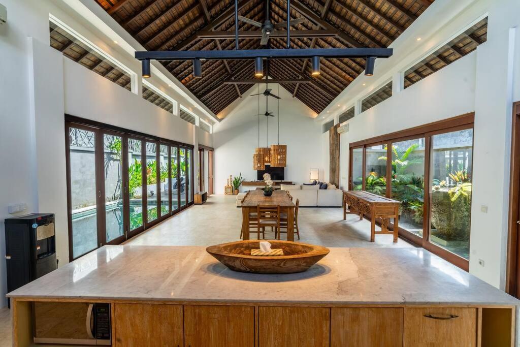 Ocean Breeze -4br In Villa *