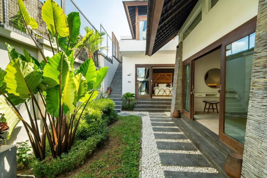 Ocean Breeze -4br In Villa Canggu